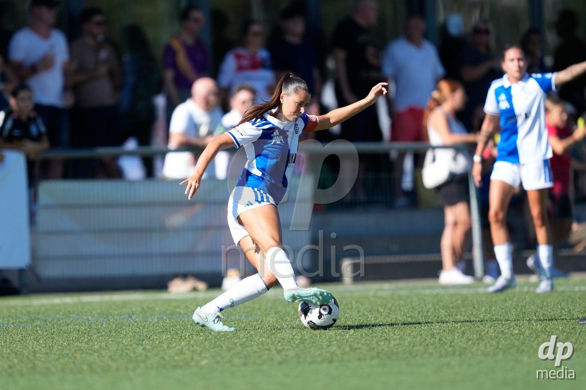 Schweiz: AXA Women's Super League 2026/2027, FC Aarau Frauen vs GC Frauenfussball - Sportanlage Schachen, Aarau: Luna Lemperiere (6 Grasshoppers)