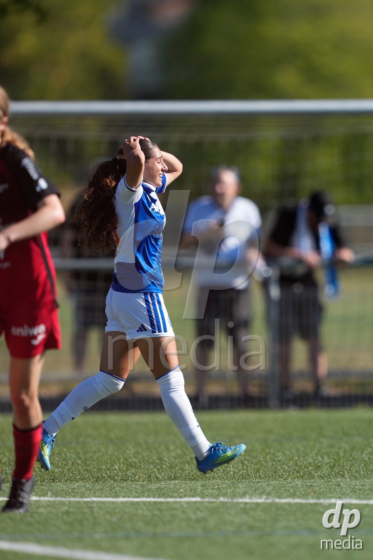 Schweiz: AXA Women's Super League 2026/2027, FC Aarau Frauen vs GC Frauenfussball - Sportanlage Schachen, Aarau: Ilaria Nerea Maddaloni (33 Grasshoppers) nach einer grossen Möglichkeit