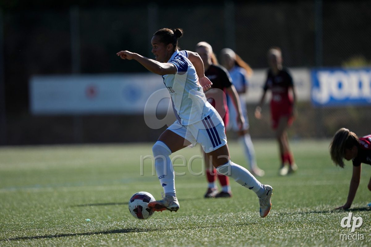 Schweiz: AXA Women's Super League 2026/2027, FC Aarau Frauen vs GC Frauenfussball - Sportanlage Schachen, Aarau: Kayla Jay Mckenna (12 Grasshoppers)