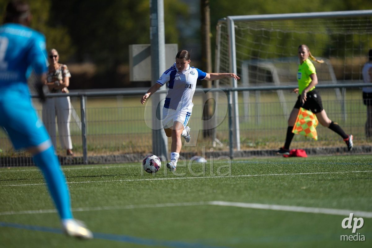 Schweiz: AXA Women's Super League 2026/2027, FC Aarau Frauen vs GC Frauenfussball - Sportanlage Schachen, Aarau: Michelle Storni (32 Grasshoppers)