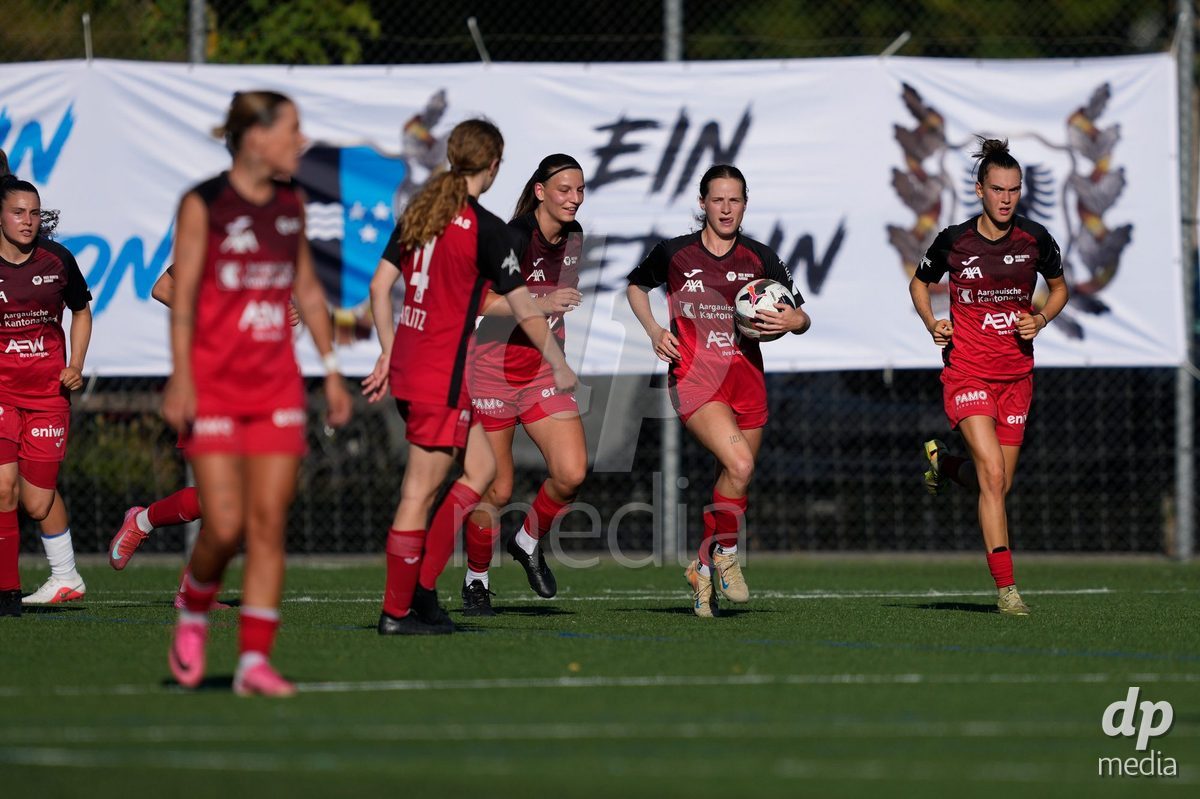 Schweiz: AXA Women's Super League 2026/2027, FC Aarau Frauen vs GC Frauenfussball - Sportanlage Schachen, Aarau: Tabea Dorothee Maria Schütt - Tabea Dorothee Maria Schutt (19 FC Aarau) jubelt nach ihrem Tor