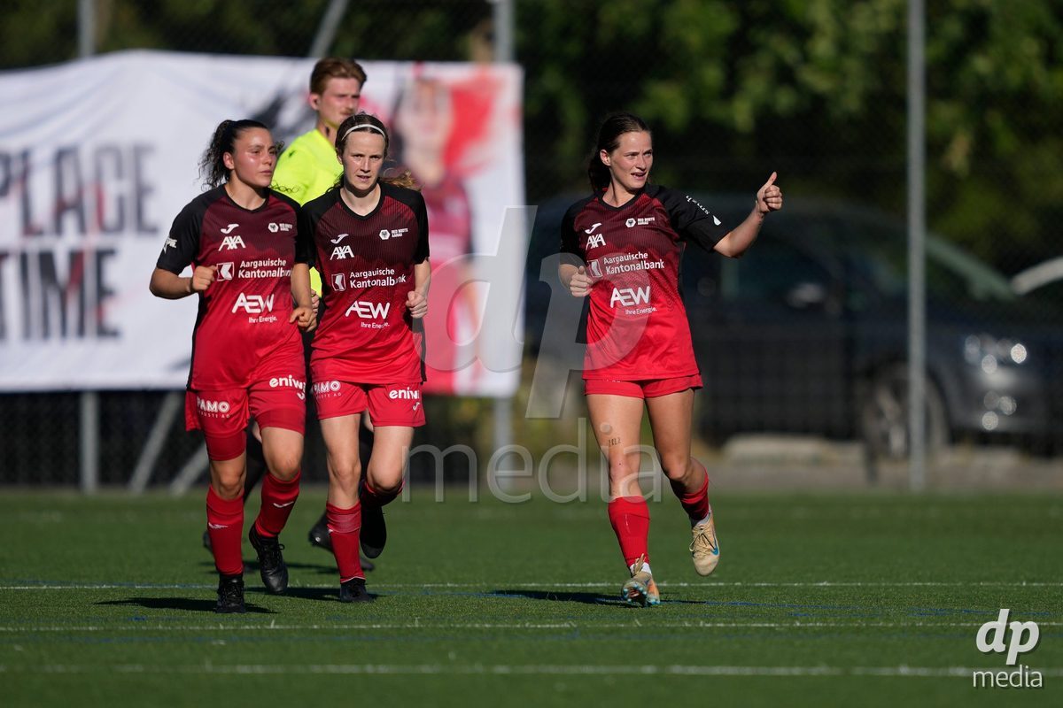 Schweiz: AXA Women's Super League 2026/2027, FC Aarau Frauen vs GC Frauenfussball - Sportanlage Schachen, Aarau: Tabea Dorothee Maria Schütt - Tabea Dorothee Maria Schutt (19 FC Aarau) jubelt nach ihrem Tor