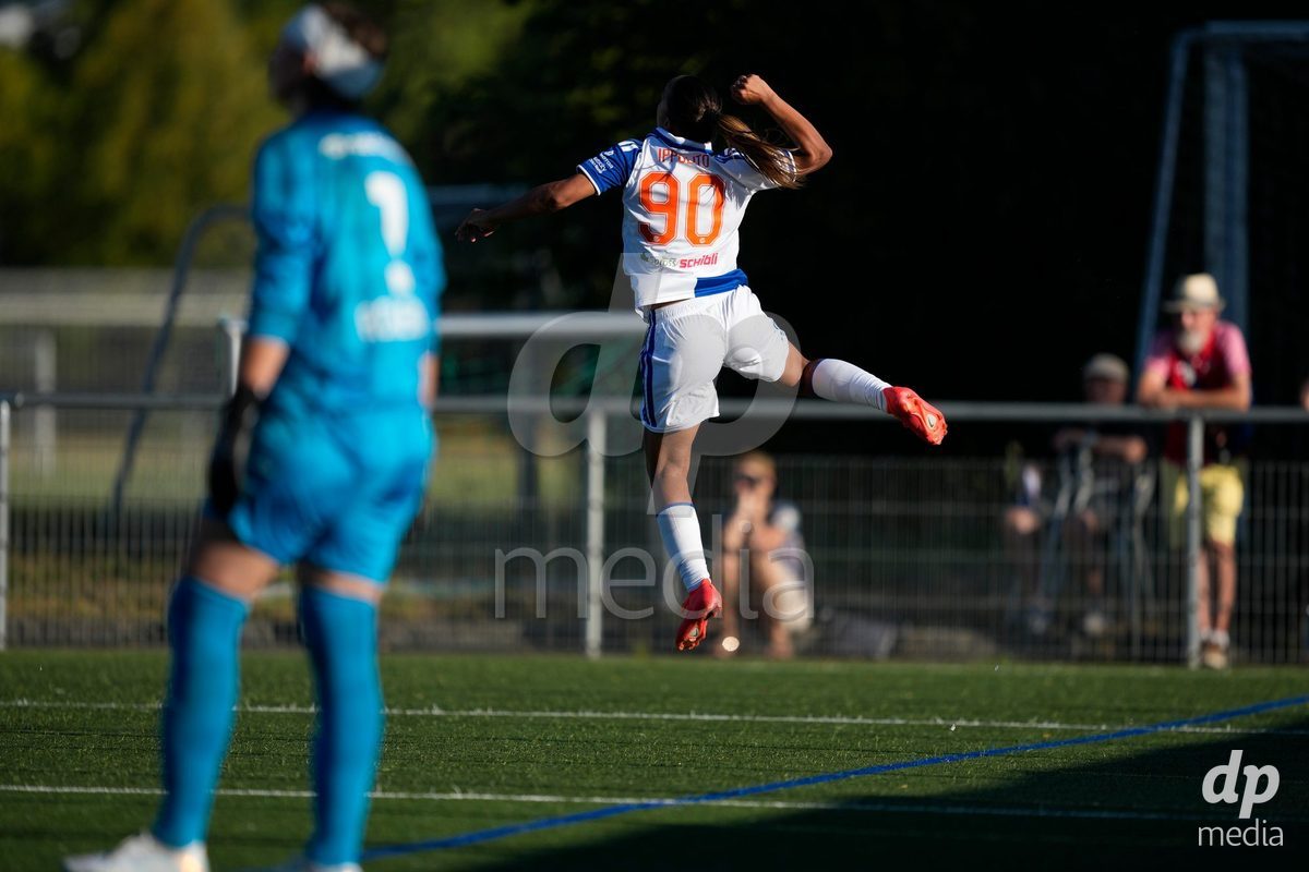 Schweiz: AXA Women's Super League 2026/2027, FC Aarau Frauen vs GC Frauenfussball - Sportanlage Schachen, Aarau: Dalila Belen Ippolito (90 Grasshoppers) jubelt nach ihrem Tor