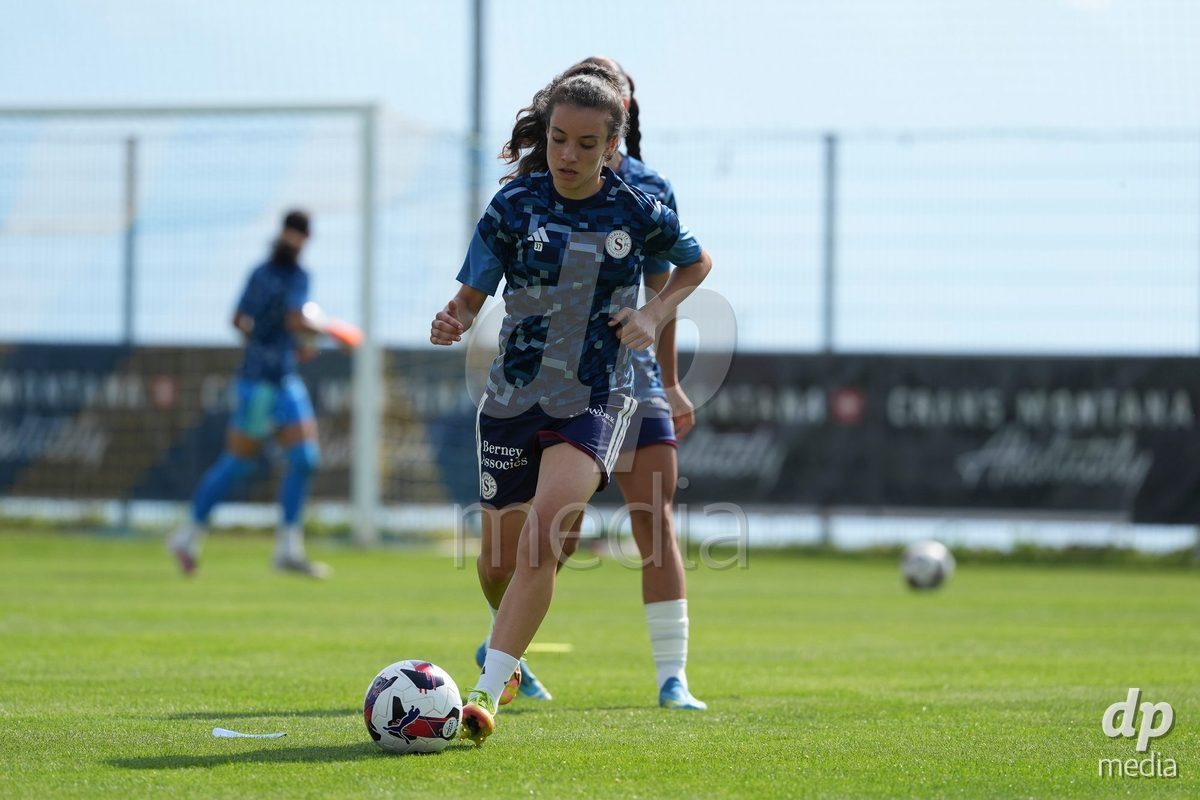 Crans-Montana, Switzerland - July 25: Camila Mingard (37 SFCCF) during the AXA Women's Super League match between Servette FC Chenois Feminin and FC Sion Feminin at Stade du Christ-Roi on July 25, 2026 in Crans-Montana, Switzerland.
