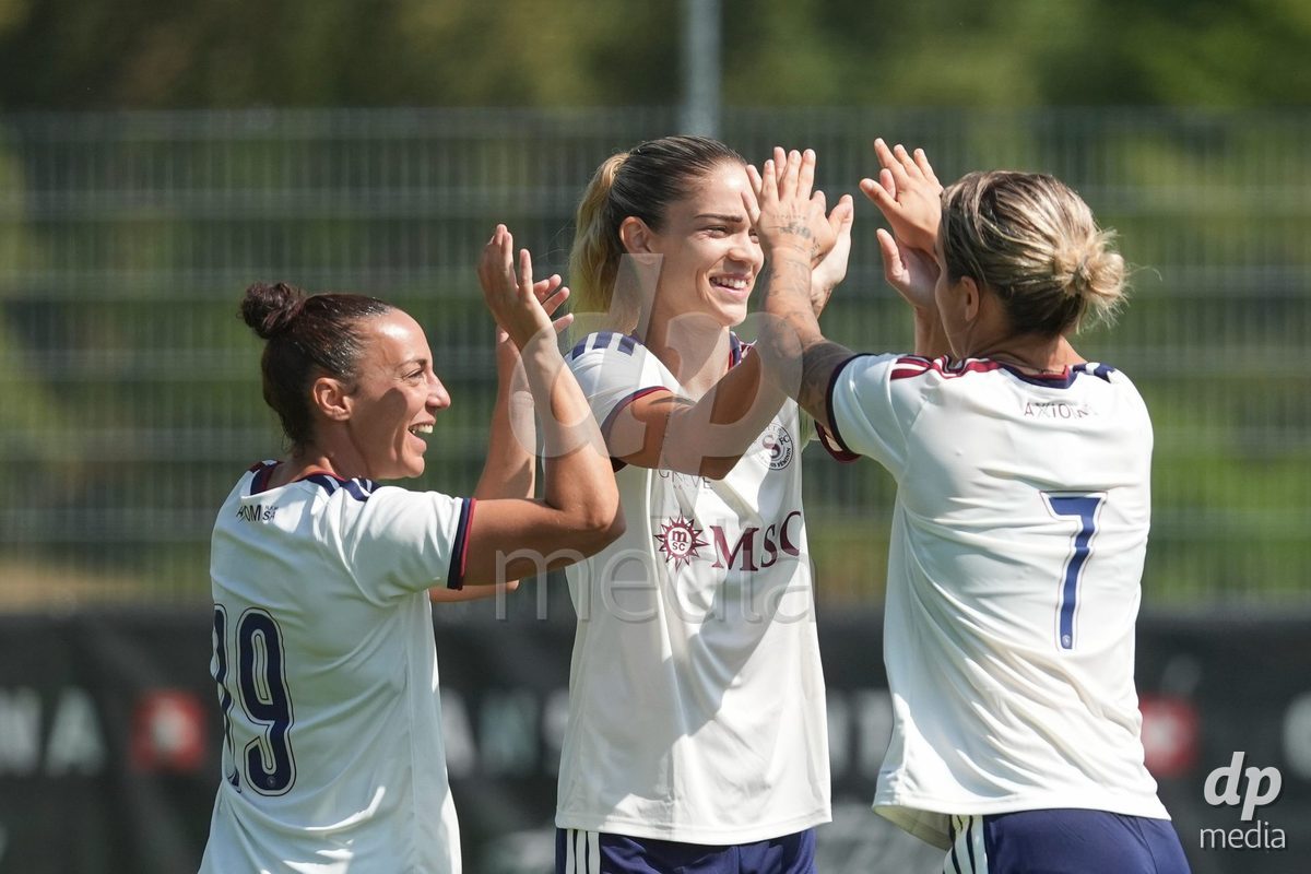 Crans-Montana, Switzerland - July 25: The player of Servette FC Chenois Feminin before the AXA Women's Super League match between Servette FC Chenois Feminin and FC Sion Feminin at Stade du Christ-Roi on July 25, 2026 in Crans-Montana, Switzerland.