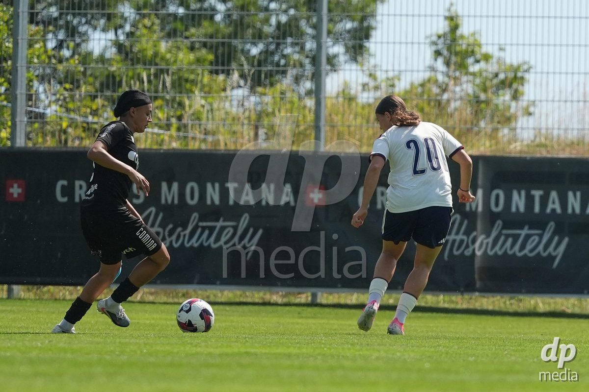 Crans-Montana, Switzerland - July 25: Chiara Wallin (20 SFCCF) during the AXA Women's Super League match between Servette FC Chenois Feminin and FC Sion Feminin at Stade du Christ-Roi on July 25, 2026 in Crans-Montana, Switzerland.