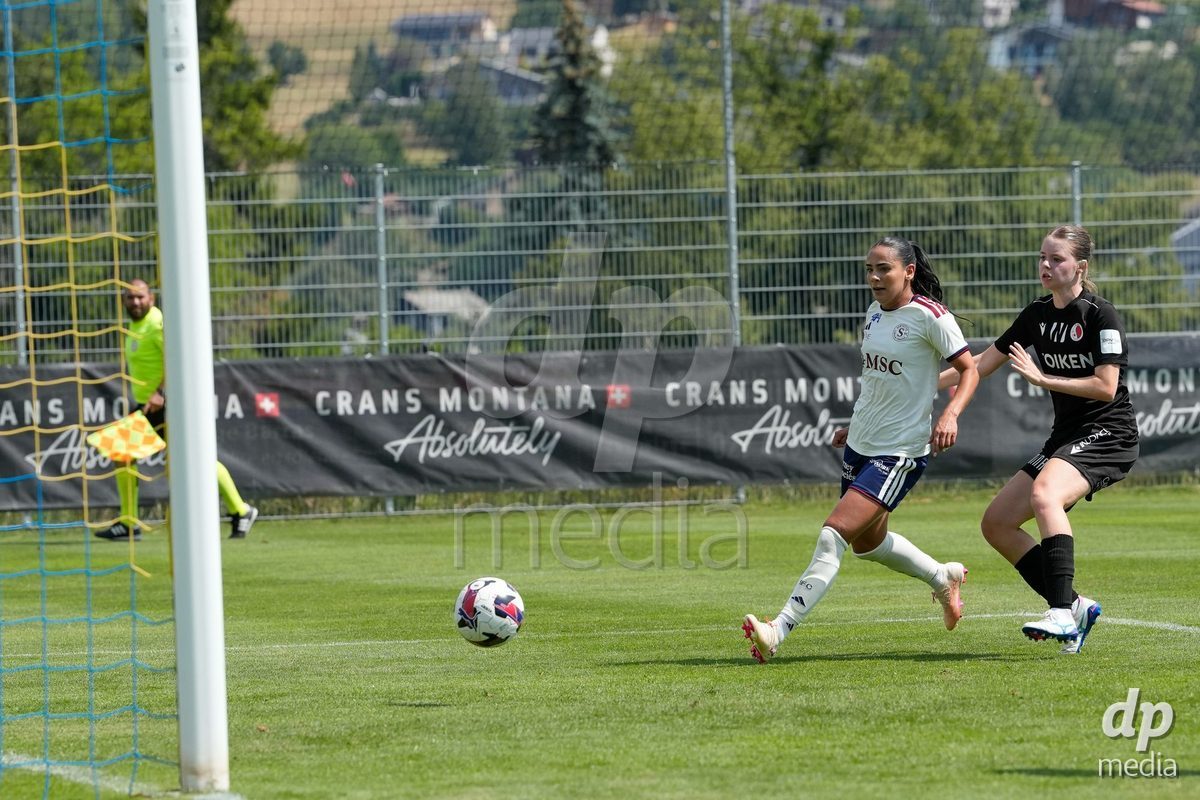 Crans-Montana, Switzerland - July 25: Terchoun Meriame (25 SFCCF) scores a goal during the AXA Women's Super League match between Servette FC Chenois Feminin and FC Sion Feminin at Stade du Christ-Roi on July 25, 2026 in Crans-Montana, Switzerland.