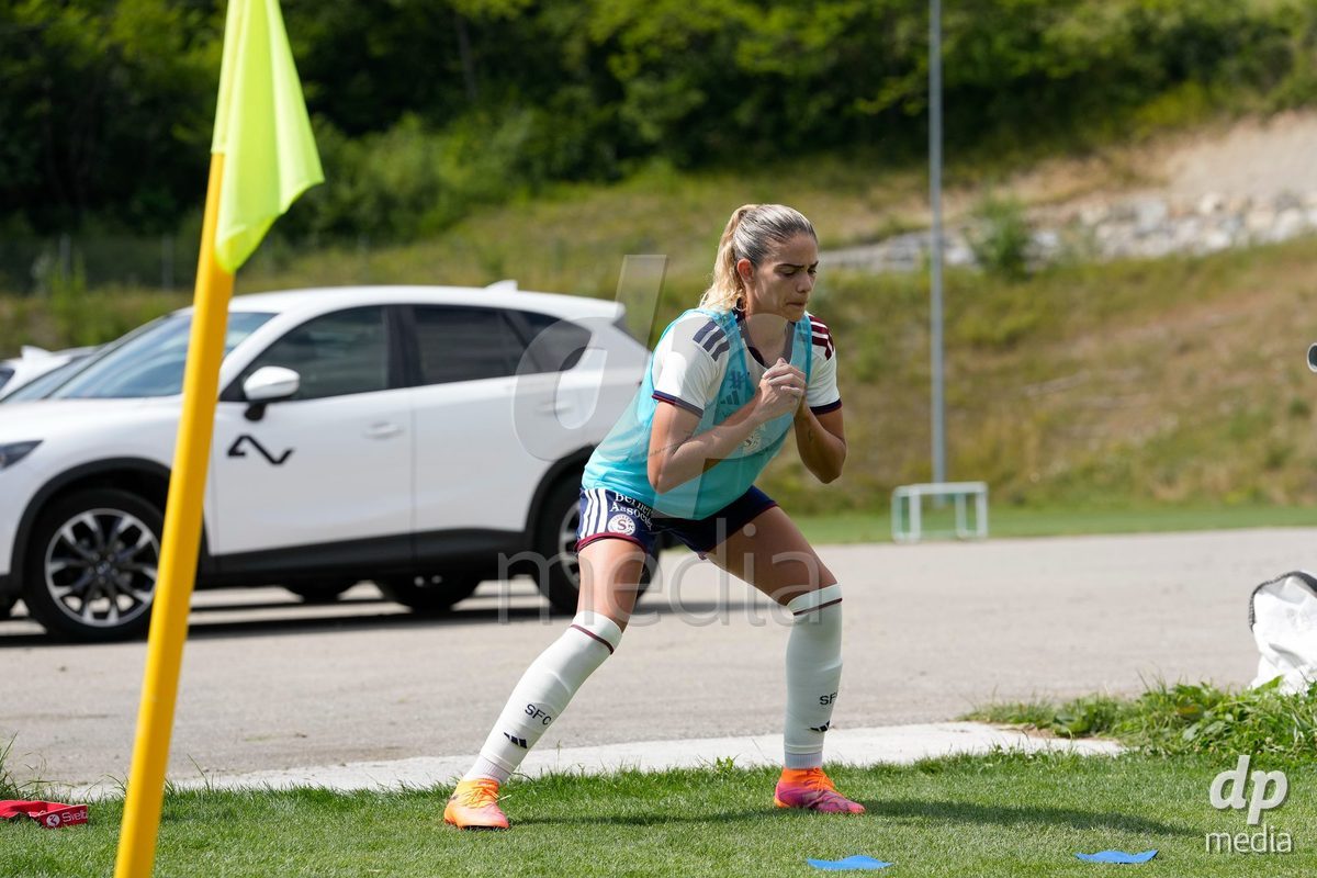 Crans-Montana, Switzerland - July 25: De al m da Eira Stefanie (64 SFCCF) during the AXA Women's Super League match between Servette FC Chenois Feminin and FC Sion Feminin at Stade du Christ-Roi on July 25, 2026 in Crans-Montana, Switzerland.