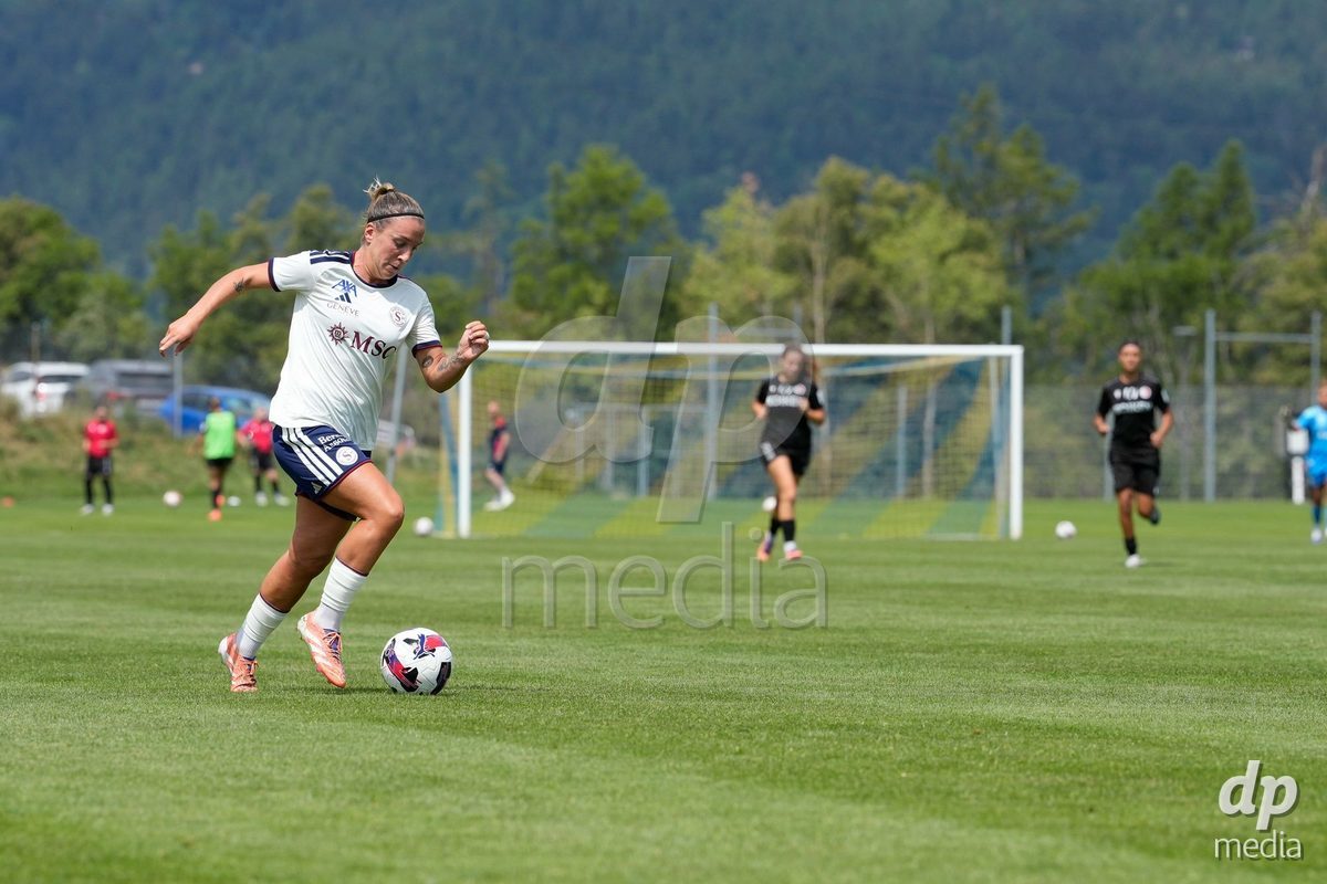 Crans-Montana, Switzerland - July 25: Gloria Marinelli (9 SFCCF) during the AXA Women's Super League match between Servette FC Chenois Feminin and FC Sion Feminin at Stade du Christ-Roi on July 25, 2026 in Crans-Montana, Switzerland.