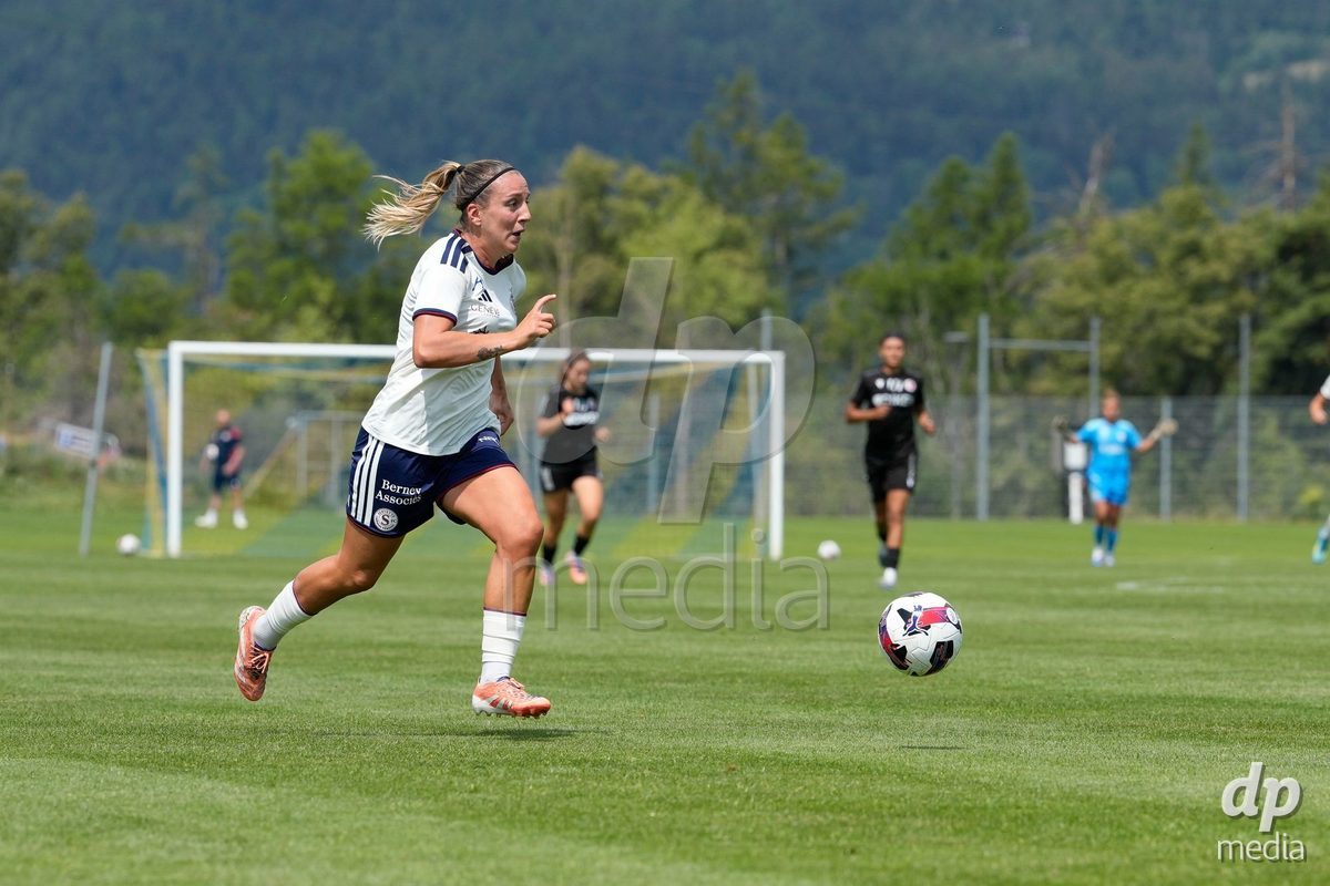 Crans-Montana, Switzerland - July 25: Gloria Marinelli (9 SFCCF) during the AXA Women's Super League match between Servette FC Chenois Feminin and FC Sion Feminin at Stade du Christ-Roi on July 25, 2026 in Crans-Montana, Switzerland.