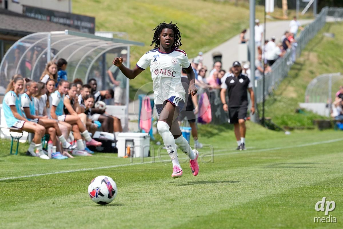 Crans-Montana, Switzerland - July 25: Garance Nein (17 SFCCF) during the AXA Women's Super League match between Servette FC Chenois Feminin and FC Sion Feminin at Stade du Christ-Roi on July 25, 2026 in Crans-Montana, Switzerland.
