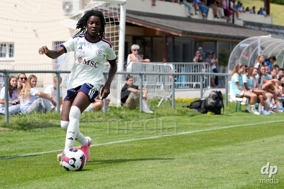 Crans-Montana, Switzerland - July 25: Garance Nein (17 SFCCF) during the AXA Women's Super League match between Servette FC Chenois Feminin and FC Sion Feminin at Stade du Christ-Roi on July 25, 2026 in Crans-Montana, Switzerland.
