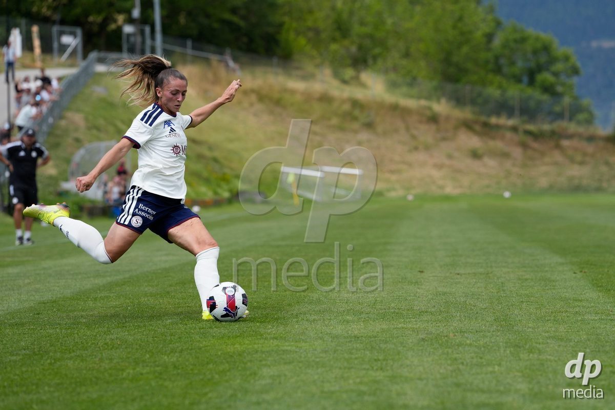 Crans-Montana, Switzerland - July 25: Chaney Amanda (22 SFCCF) during the AXA Women's Super League match between Servette FC Chenois Feminin and FC Sion Feminin at Stade du Christ-Roi on July 25, 2026 in Crans-Montana, Switzerland.
