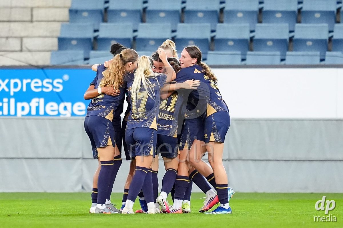 Luzern, Switzerland - August 28: Alyssa Keller of FC Luzern (C)celebrates with teammates scoring the first team goal during the AXA Women's Super League match between FC Luzern and FC St. Gallen 1879 at thermoplan arena on August 28, 2026 in Luzern, Switzerland.