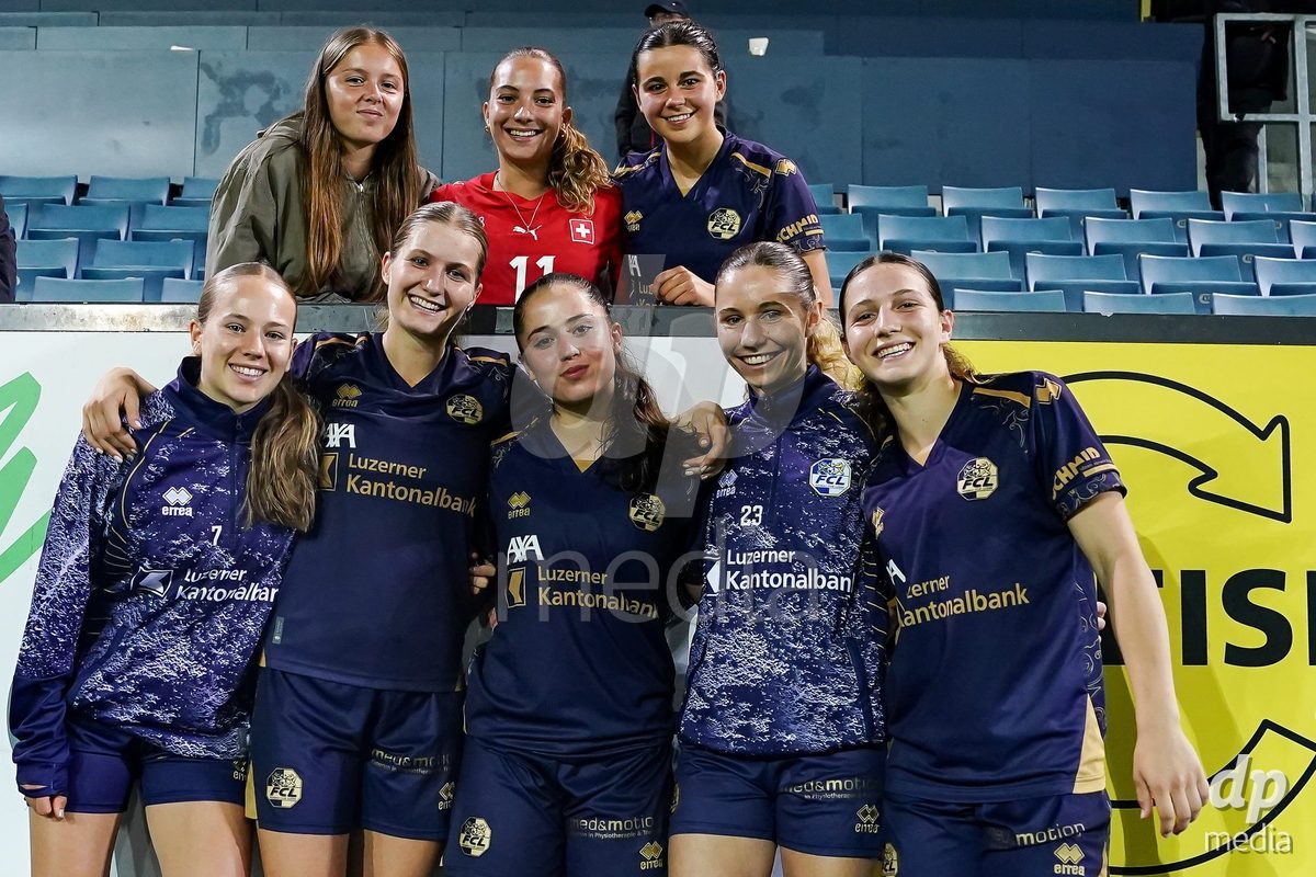 Luzern, Switzerland - August 28: Players of FC Luzern pose for a photo celebrating the victory during the AXA Women's Super League match between FC Luzern and FC St. Gallen 1879 at thermoplan arena on August 28, 2026 in Luzern, Switzerland.