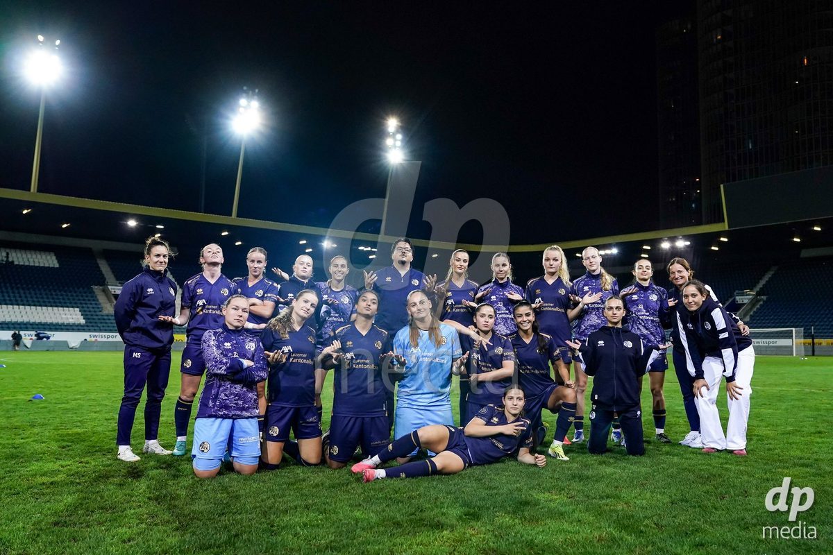 Luzern, Switzerland - August 28: Players of FC Luzern pose for a photo celebrating the victory during the AXA Women's Super League match between FC Luzern and FC St. Gallen 1879 at thermoplan arena on August 28, 2026 in Luzern, Switzerland.