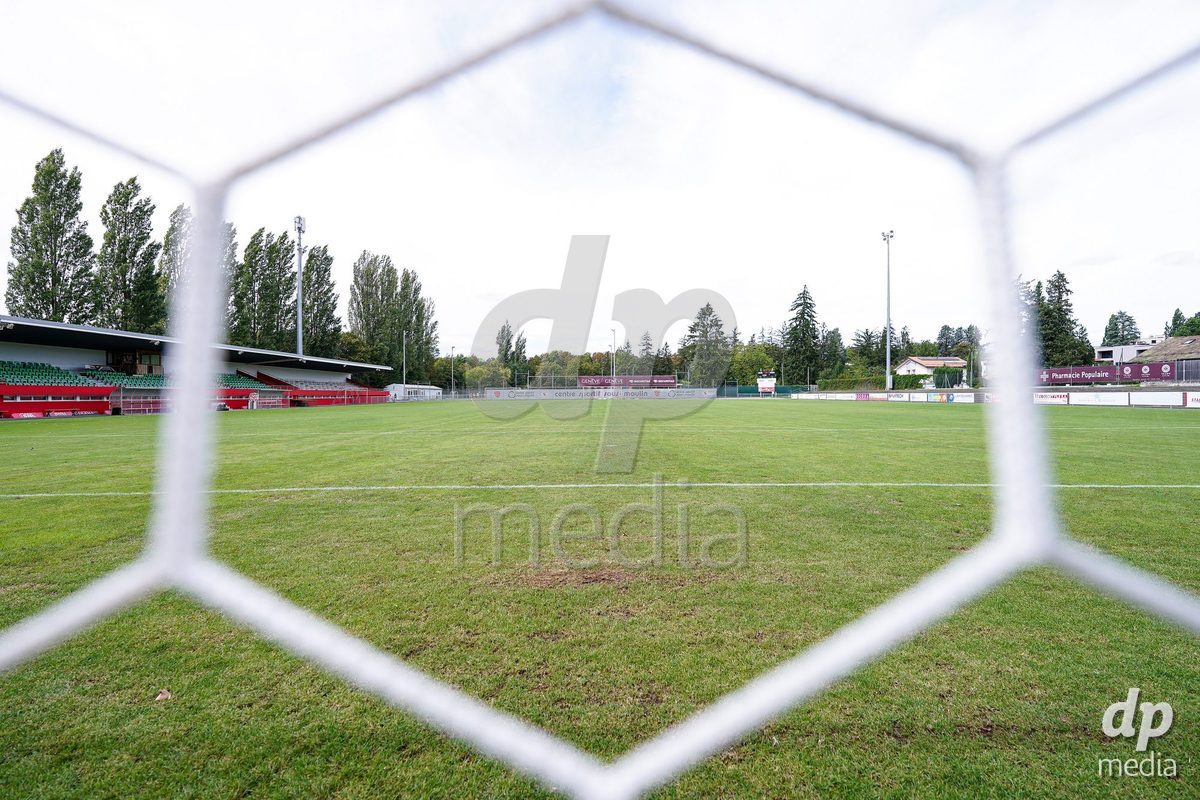 Geneva, Switzerland - August 29: General view inside the venue prior to the AXA Women's Super League match between Servette FC Chenois Feminin and FC Basel 1893 at Stade de Trois-Chene on August 29, 2026 in Geneva, Switzerland.