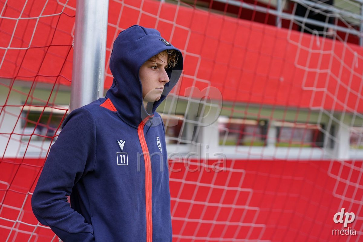 Geneva, Switzerland - August 29: Andrea Jaggi of FC Basel prior to the AXA Women's Super League match between Servette FC Chenois Feminin and FC Basel 1893 at Stade de Trois-Chene on August 29, 2026 in Geneva, Switzerland.