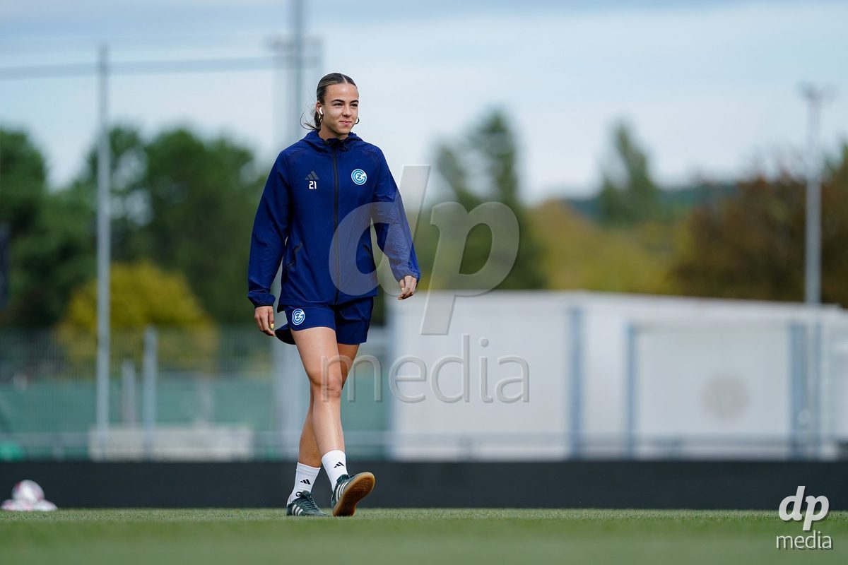 Yverdon-les-Bains, Switzerland - August 29: Players of GC Frauenfussball arrival prior to the AXA Women's Super League match between FC Yverdon Women and GC Frauenfussball at Stade Municipal on August 29, 2026 in Yverdon-les-Bains, Switzerland.