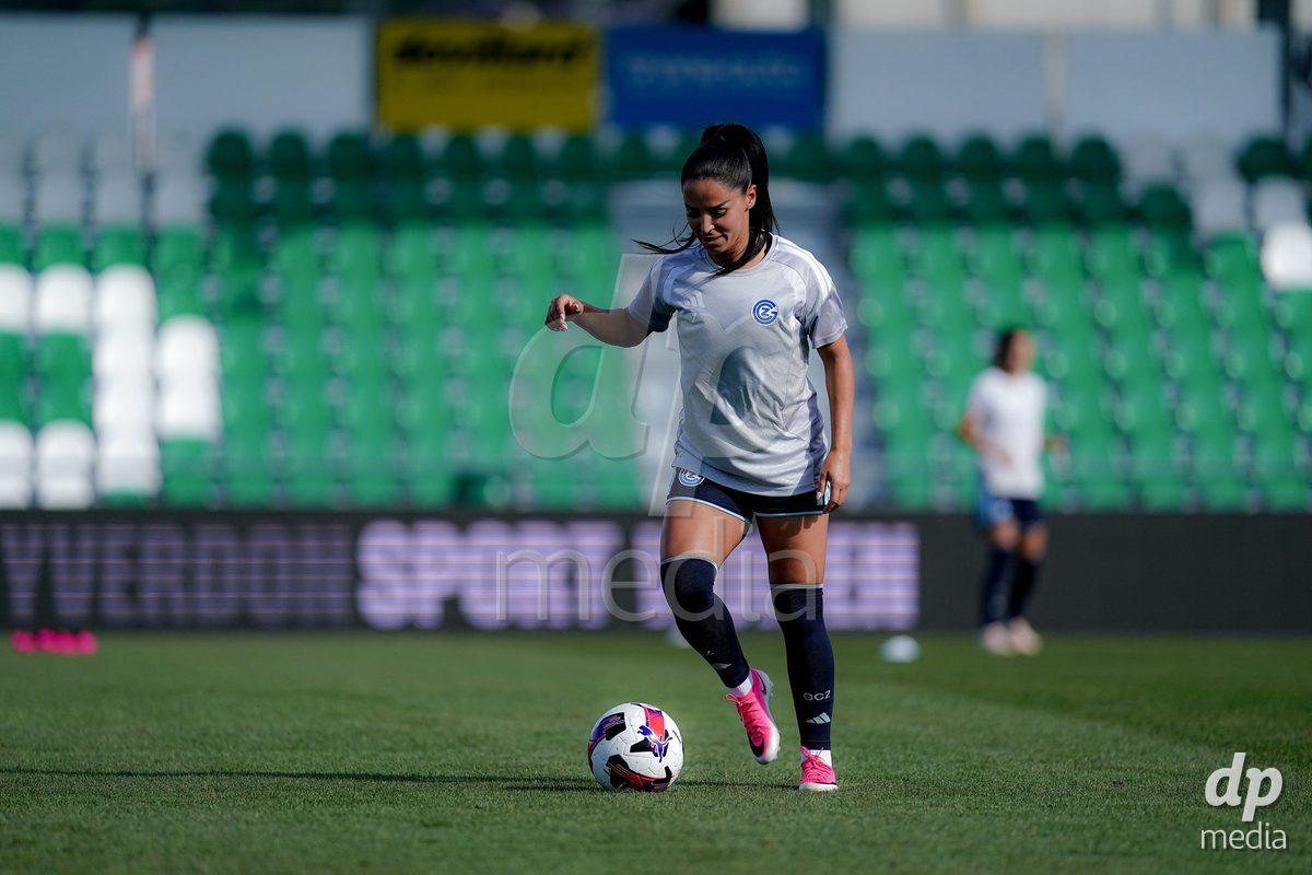 Yverdon-les-Bains, Switzerland - August 29: Players of GC Frauenfussball warming up during the AXA Women's Super League match between FC Yverdon Women and GC Frauenfussball at Stade Municipal on August 29, 2026 in Yverdon-les-Bains, Switzerland.