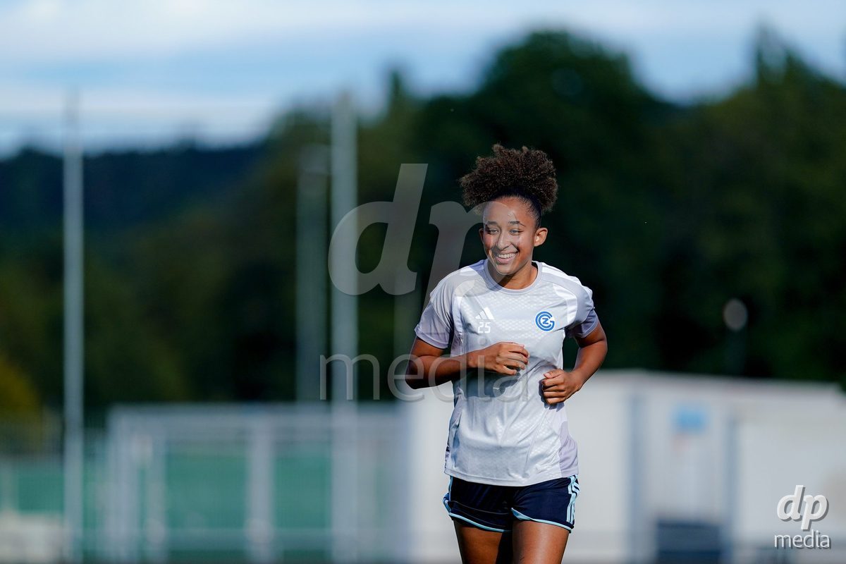 Yverdon-les-Bains, Switzerland - August 29: Players of GC Frauenfussball warming up during the AXA Women's Super League match between FC Yverdon Women and GC Frauenfussball at Stade Municipal on August 29, 2026 in Yverdon-les-Bains, Switzerland.