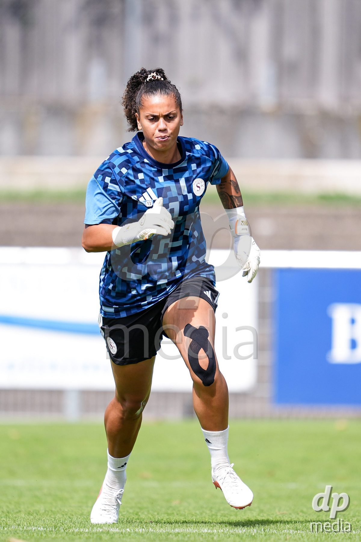 Geneva, Switzerland - August 29: Jacintha Anouchka Weimar of Servette FC Chenois Feminin during warm up prior to the AXA Women's Super League match between Servette FC Chenois Feminin and FC Basel 1893 at Stade de Trois-Chene on August 29, 2026 in Geneva, Switzerland.