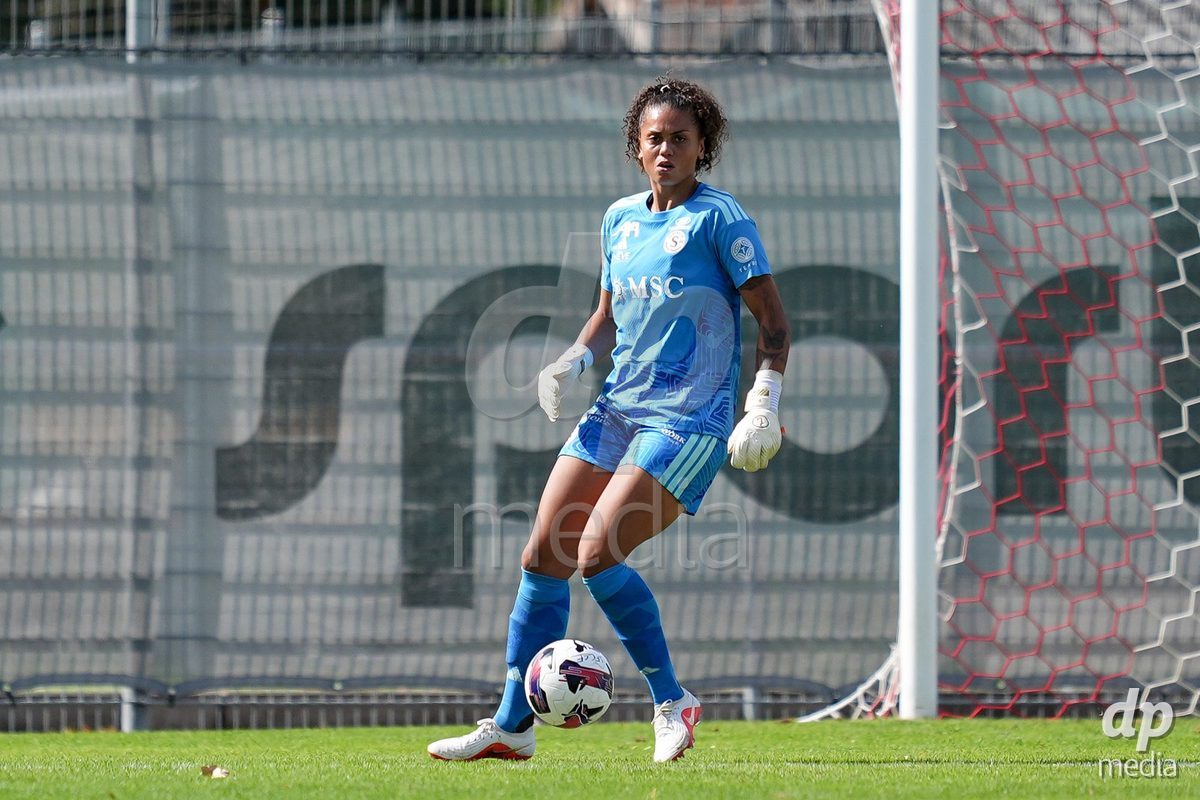 Geneva, Switzerland - August 29: Jacintha Anouchka Weimar of Servette FC Chenois Feminin controls the ball during the AXA Women's Super League match between Servette FC Chenois Feminin and FC Basel 1893 at Stade de Trois-Chene on August 29, 2026 in Geneva, Switzerland.