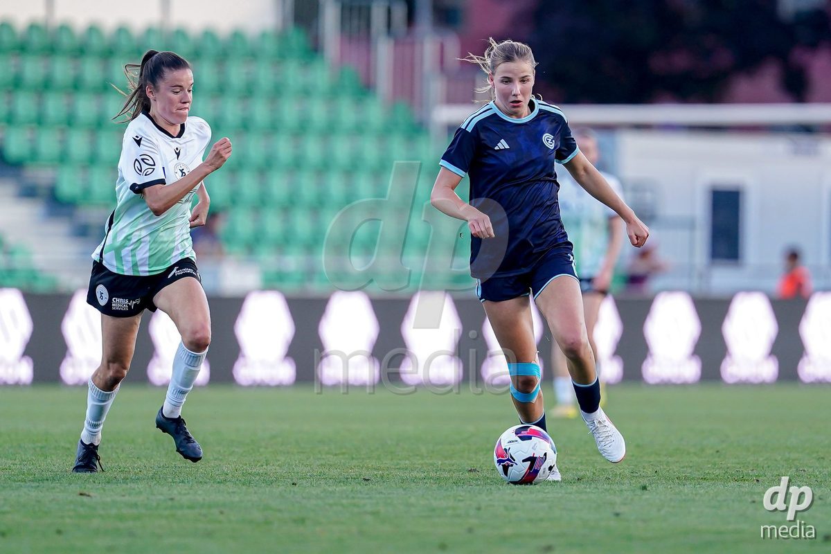 Yverdon-les-Bains, Switzerland - August 29: Giulia Looser of GC Frauenfussball (R) battle for the ball during the AXA Women's Super League match between FC Yverdon Women and GC Frauenfussball at Stade Municipal on August 29, 2026 in Yverdon-les-Bains, Switzerland.