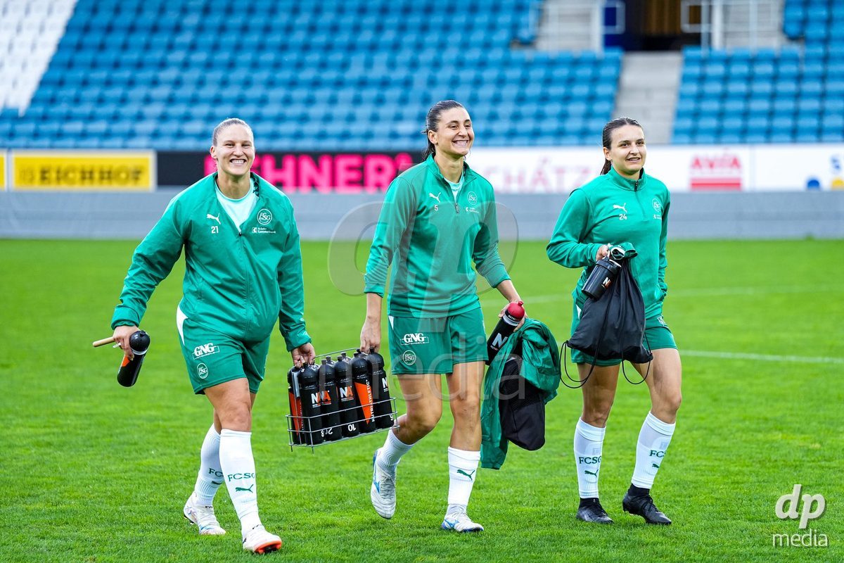 Luzern, Switzerland - August 28: Sina Cavelti, Naja Glanzmann of FC St. Gallen and Katharina Risch of FC St. Gallen arrive prior to the AXA Women's Super League match between FC Luzern and FC St. Gallen 1879 at thermoplan arena on August 28, 2026 in Luzern, Switzerland.