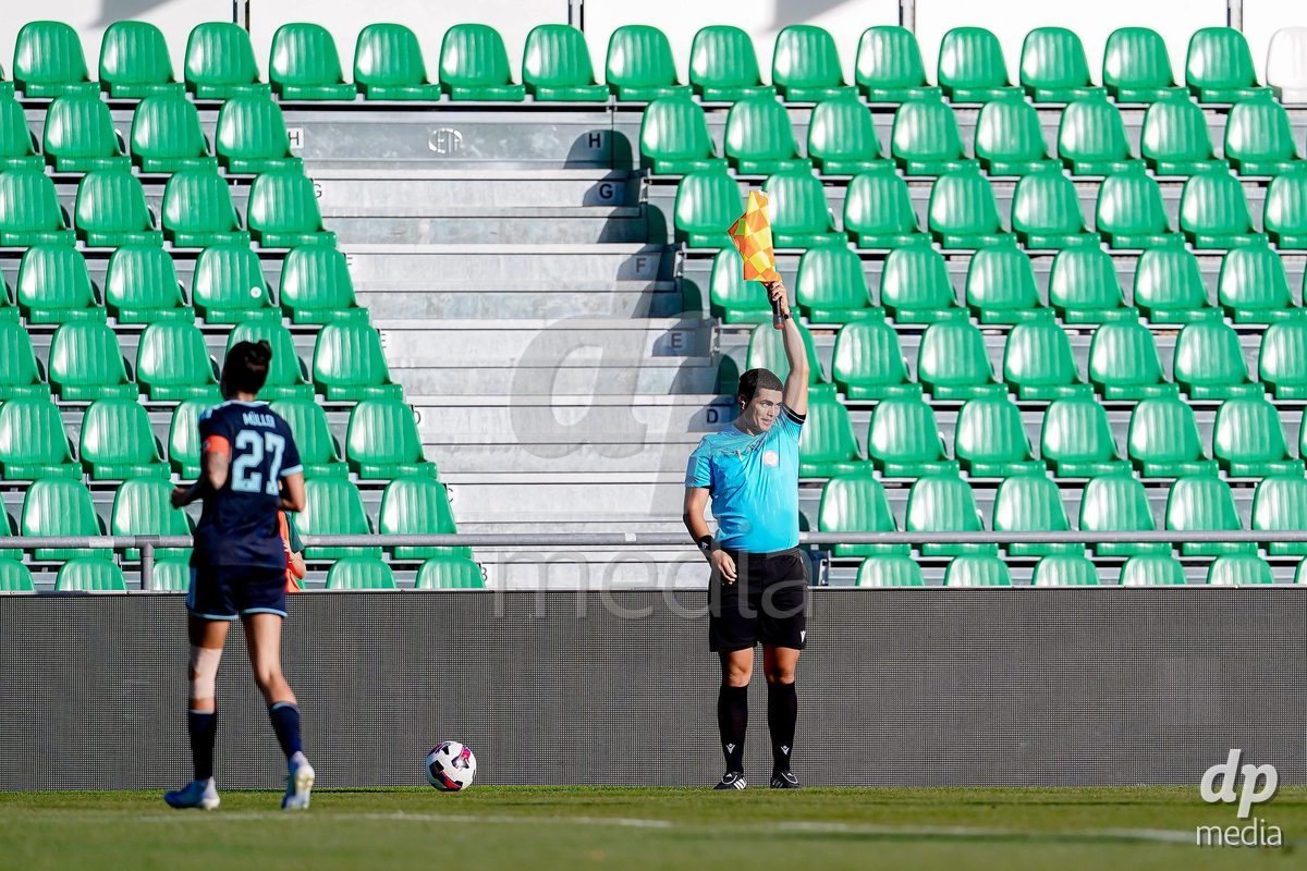 Yverdon-les-Bains, Switzerland - August 29: Referee Maxime Barras during the AXA Women's Super League match between FC Yverdon Women and GC Frauenfussball at Stade Municipal on August 29, 2026 in Yverdon-les-Bains, Switzerland.