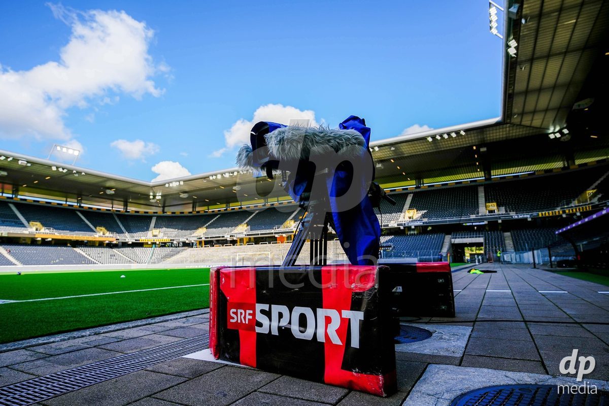 Switzerland: AXA Womens Super League 2026/27, BSC YB Frauen vs Servette FC Chenois Feminin - Wankdorf Stadium, Bern: SRF Sport TV Camera