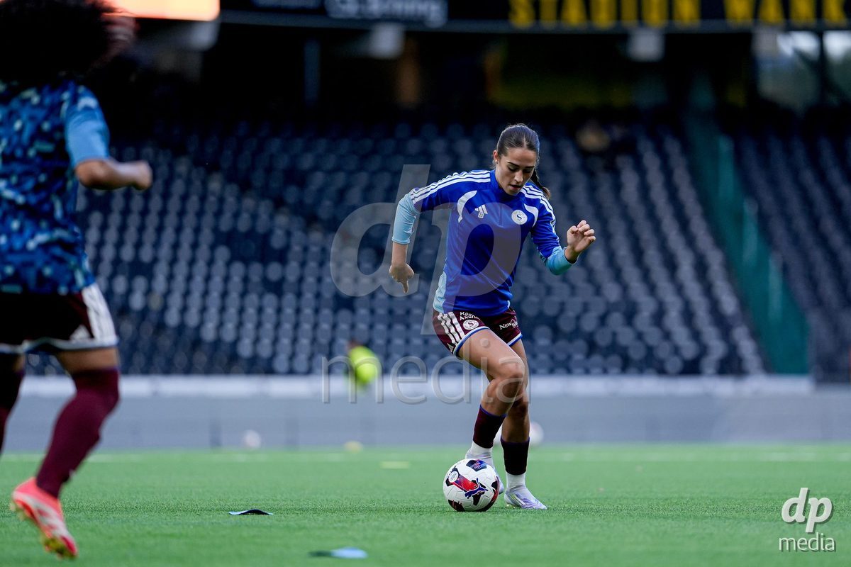 Switzerland: AXA Womens Super League 2026/27, BSC YB Frauen vs Servette FC Chenois Feminin - Wankdorf Stadium, Bern: Amina Muratovic (Amina MuratoviÄ) (23 Servette FC Chenois Feminin) warming up