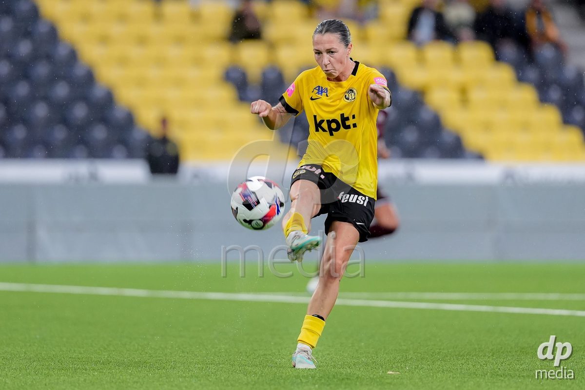 Switzerland: AXA Womens Super League 2026/27, BSC YB Frauen vs Servette FC Chenois Feminin - Wankdorf Stadium, Bern: Lisa Josten (24 BSC YB Frauen) in action.