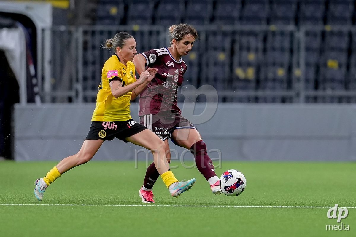 Switzerland: AXA Womens Super League 2026/27, BSC YB Frauen vs Servette FC Chenois Feminin - Wankdorf Stadium, Bern: Natasa Andonova (NataÅ¡a Andonova) (7 Servette FC Chenois Feminin), right, and Lisa Josten (24 BSC YB Frauen), left, in action.