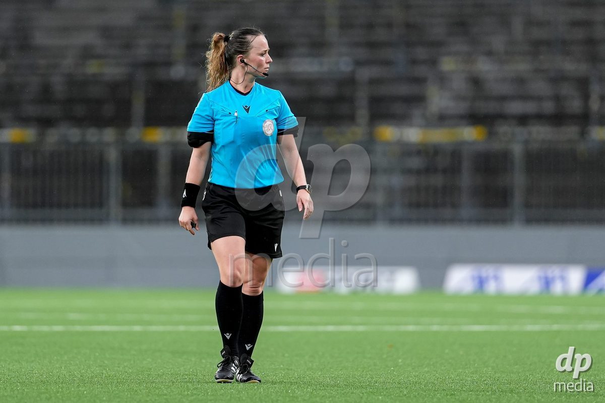 Switzerland: AXA Womens Super League 2026/27, BSC YB Frauen vs Servette FC Chenois Feminin - Wankdorf Stadium, Bern: Referee Vanessa Muhlheim