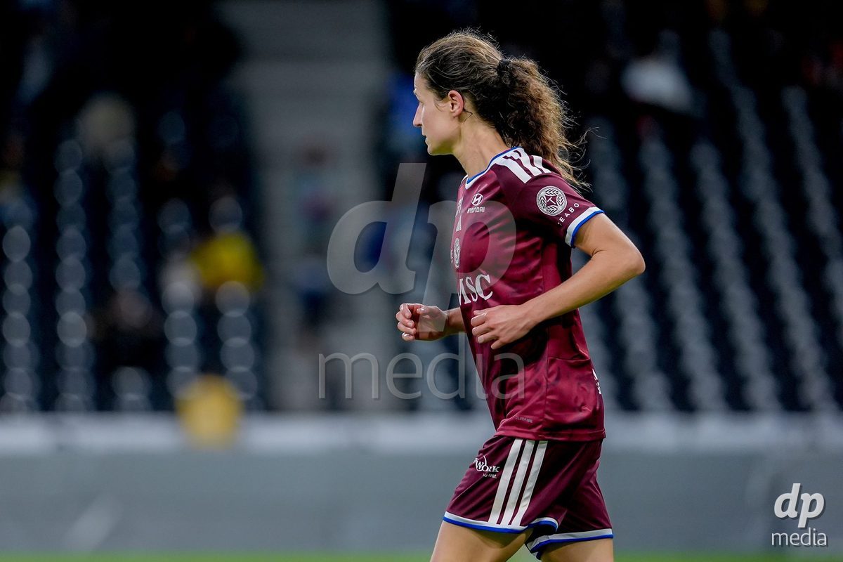 Switzerland: AXA Womens Super League 2026/27, BSC YB Frauen vs Servette FC Chenois Feminin - Wankdorf Stadium, Bern: Noemie Carage (Noémie Carage) (28 Servette FC Chenois Feminin)