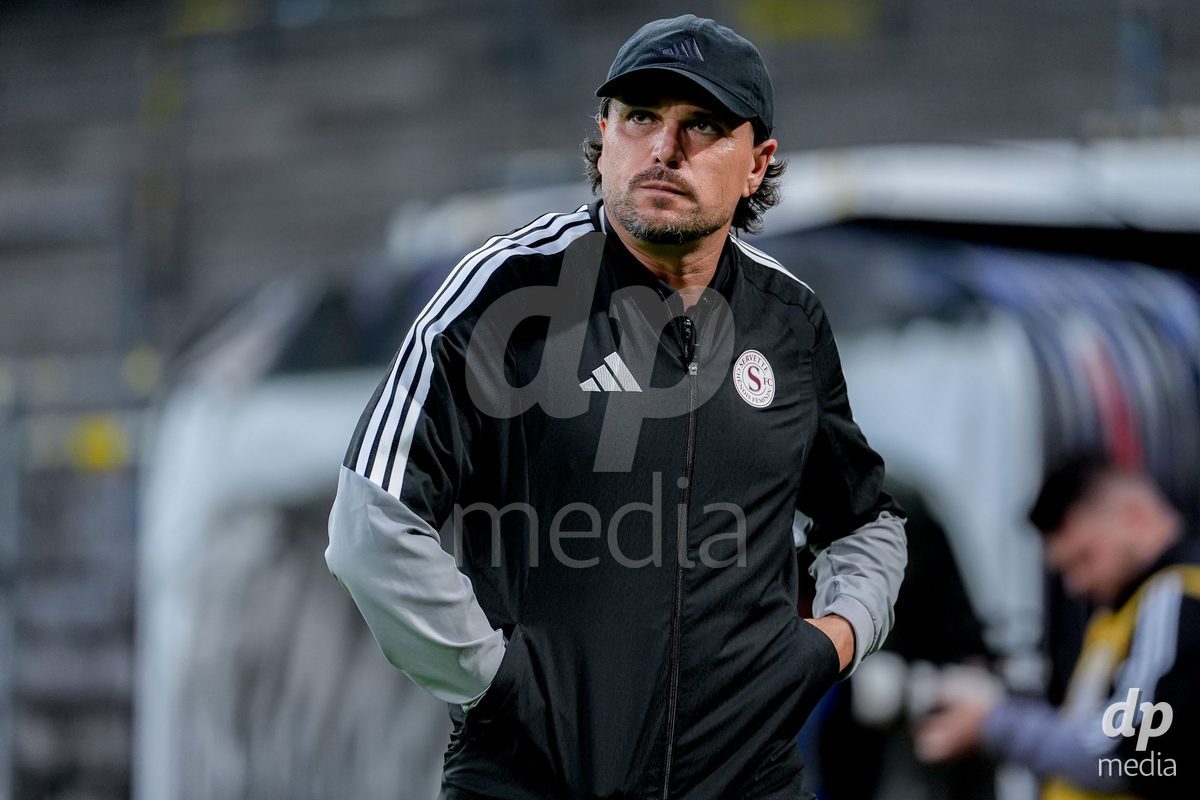 Switzerland: AXA Womens Super League 2026/27, BSC YB Frauen vs Servette FC Chenois Feminin - Wankdorf Stadium, Bern: Cristian Toro (Head Coach Servette FC Chenois Feminin)