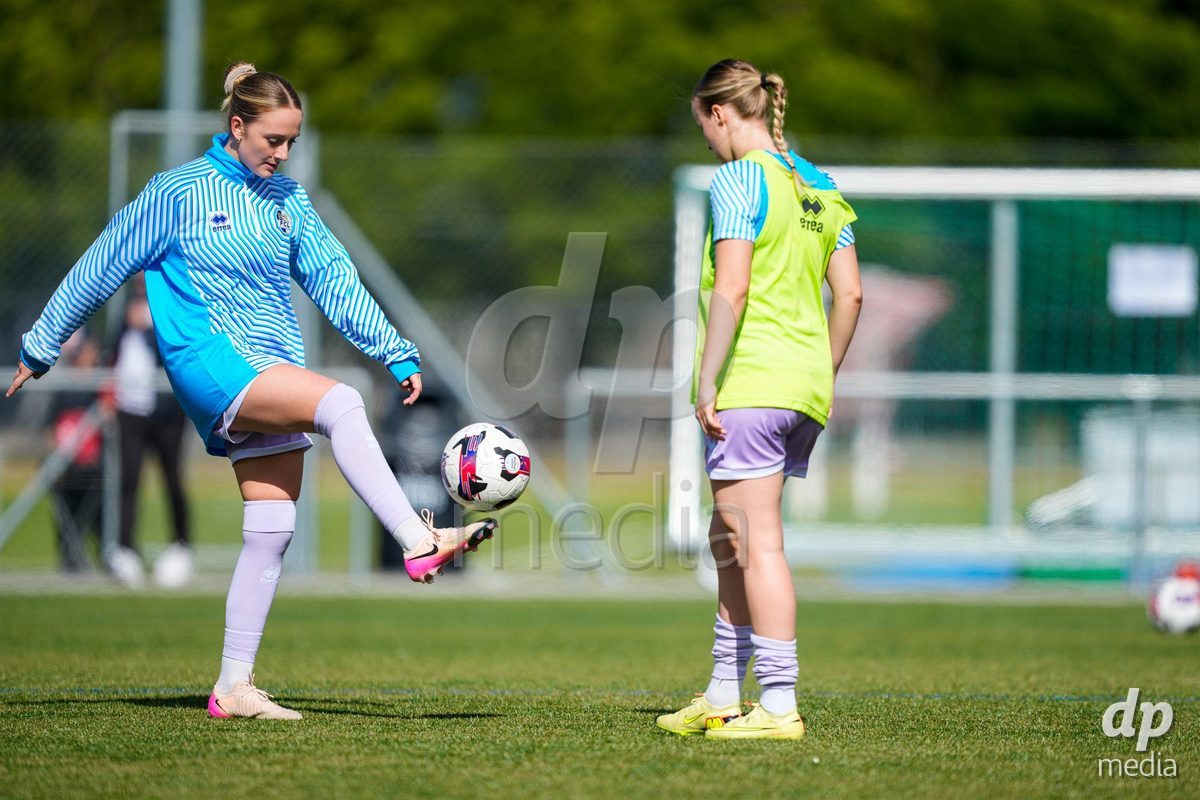 Schweiz: AXA Women's Super League 2025/26, FC Sion Feminin vs FC Luzern - Terrain Synthetique Ancien Stand, Sion: Chantal Ruf (10 FCL)