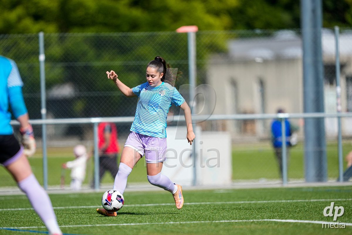 Schweiz: AXA Women's Super League 2025/26, FC Sion Feminin vs FC Luzern - Terrain Synthetique Ancien Stand, Sion: Melissa Rondalli (21 FCL)