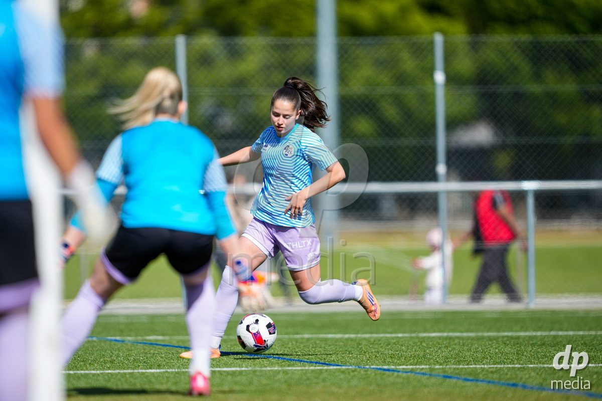 Schweiz: AXA Women's Super League 2025/26, FC Sion Feminin vs FC Luzern - Terrain Synthetique Ancien Stand, Sion: Melissa Rondalli (21 FCL)