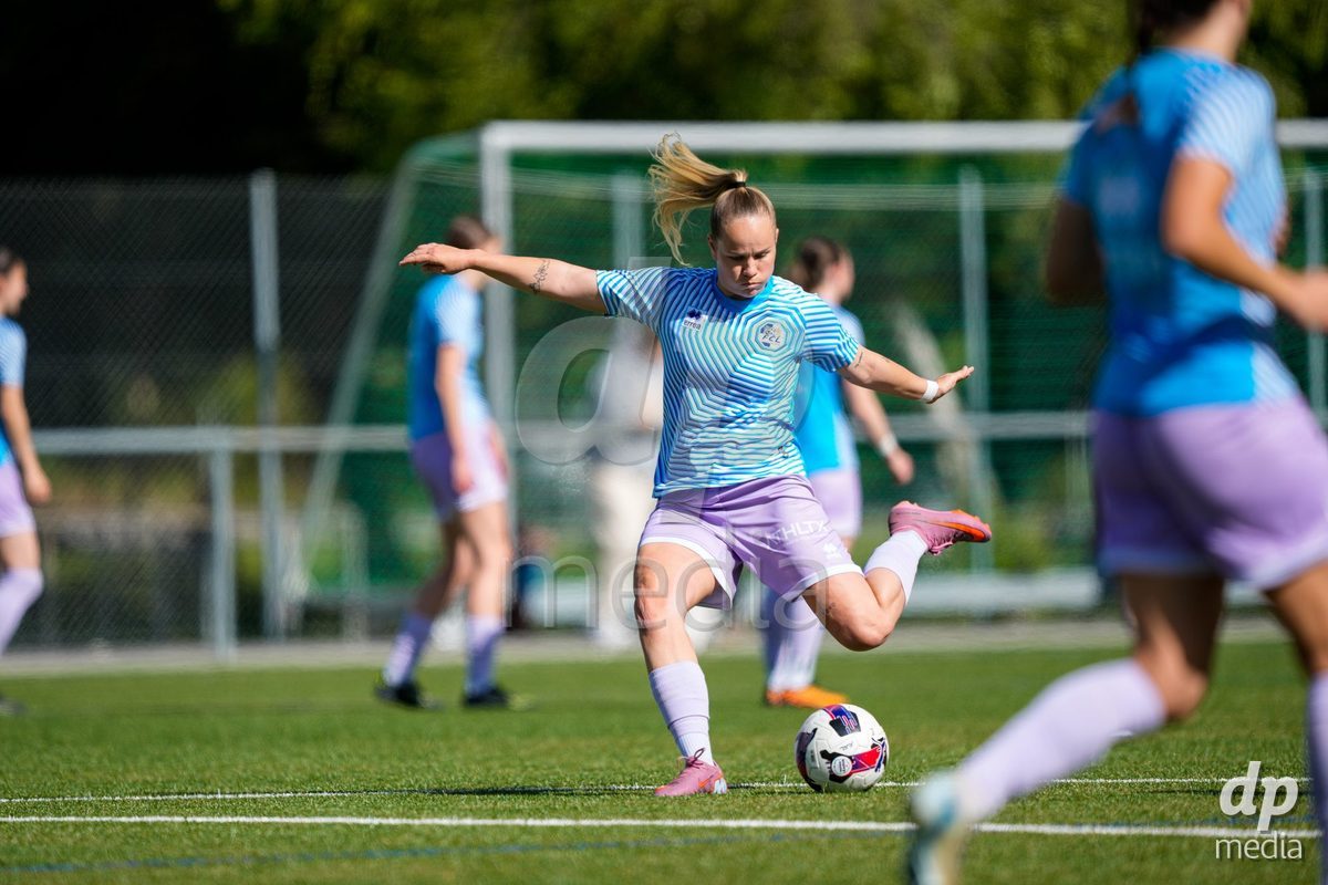 Schweiz: AXA Women's Super League 2025/26, FC Sion Feminin vs FC Luzern - Terrain Synthetique Ancien Stand, Sion: Jamie Kenel (8 FCL)
