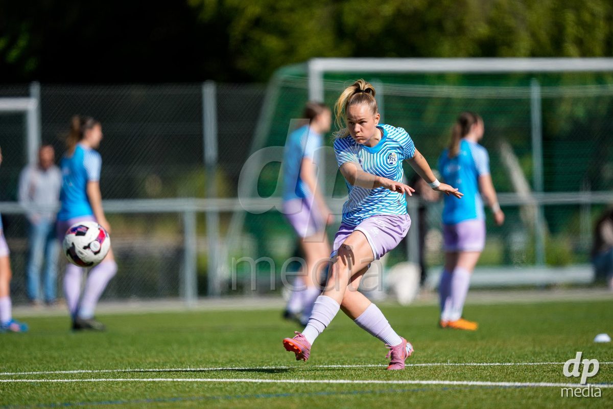 Schweiz: AXA Women's Super League 2025/26, FC Sion Feminin vs FC Luzern - Terrain Synthetique Ancien Stand, Sion: Jamie Kenel (8 FCL)
