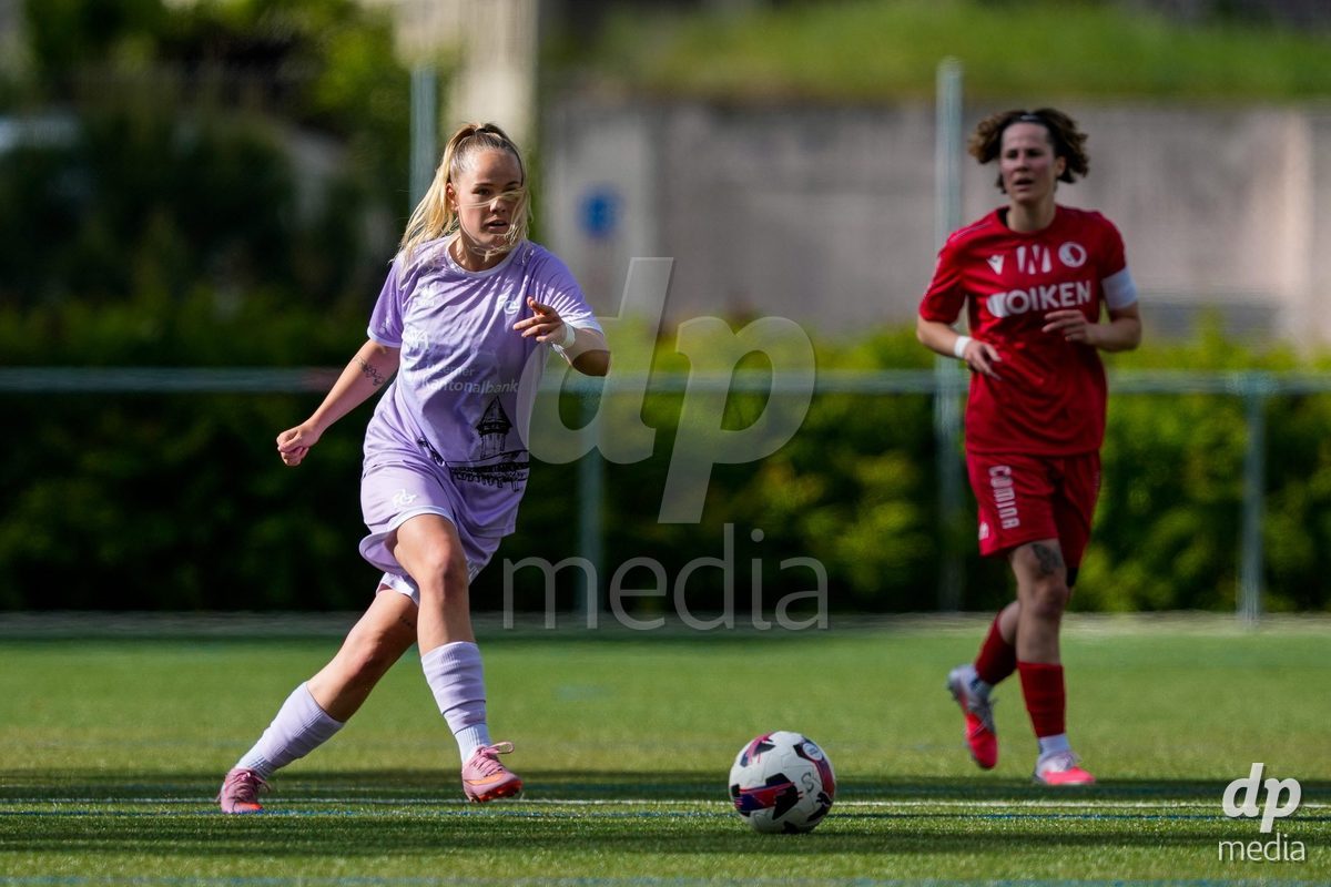 Schweiz: AXA Women's Super League 2025/26, FC Sion Feminin vs FC Luzern - Terrain Synthetique Ancien Stand, Sion: Jamie Kenel (8 FCL)