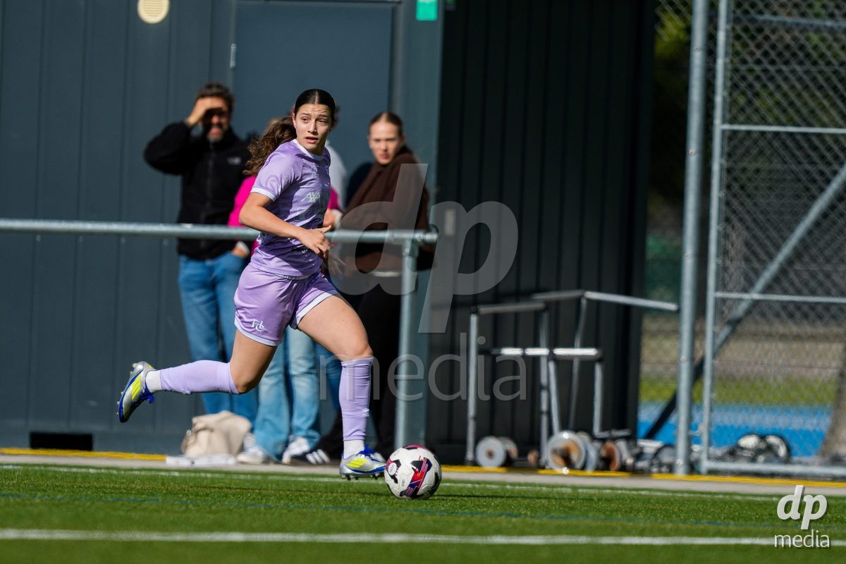 Schweiz: AXA Women's Super League 2025/26, FC Sion Feminin vs FC Luzern - Terrain Synthetique Ancien Stand, Sion: Ramona Schallberger (36 FCL)