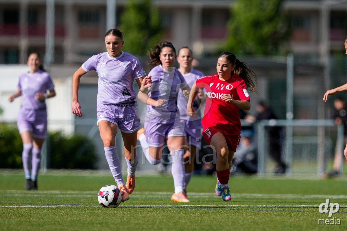 Schweiz: AXA Women's Super League 2025/26, FC Sion Feminin vs FC Luzern - Terrain Synthetique Ancien Stand, Sion: Gentiana Fetaj (9 FCL)