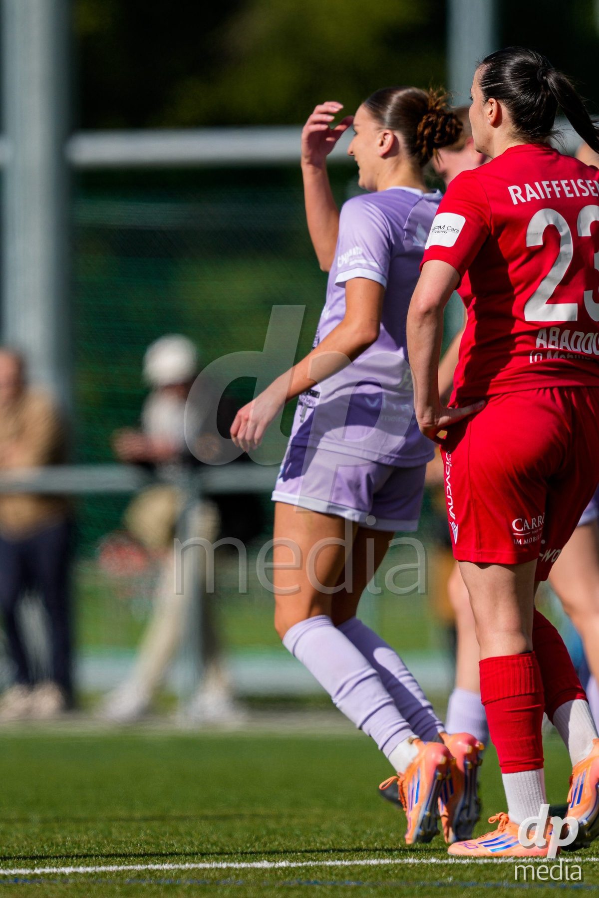 Schweiz: AXA Women's Super League 2025/26, FC Sion Feminin vs FC Luzern - Terrain Synthetique Ancien Stand, Sion: Gentiana Fetaj (9 FCL) jubelt nach ihrem Tor zum 0:1