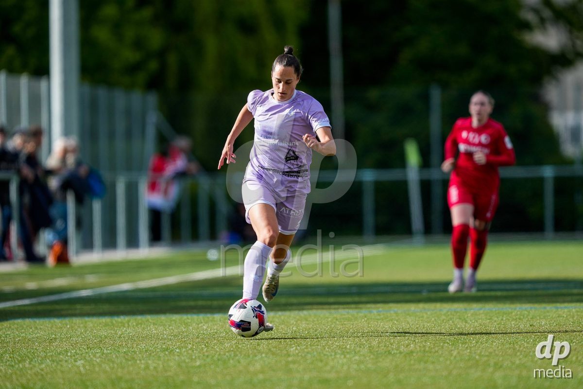 Schweiz: AXA Women's Super League 2025/26, FC Sion Feminin vs FC Luzern - Terrain Synthetique Ancien Stand, Sion: Cristina Carp (28 FCL)