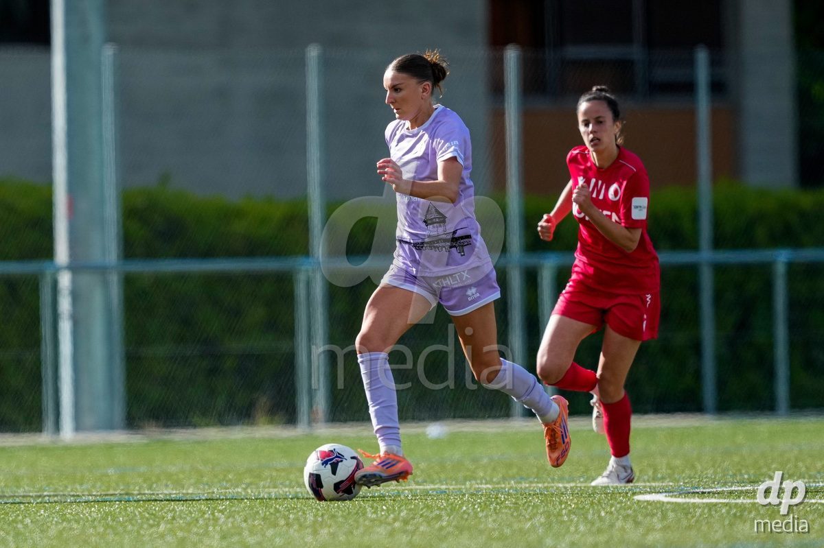 Schweiz: AXA Women's Super League 2025/26, FC Sion Feminin vs FC Luzern - Terrain Synthetique Ancien Stand, Sion: Gentiana Fetaj (9 FCL)