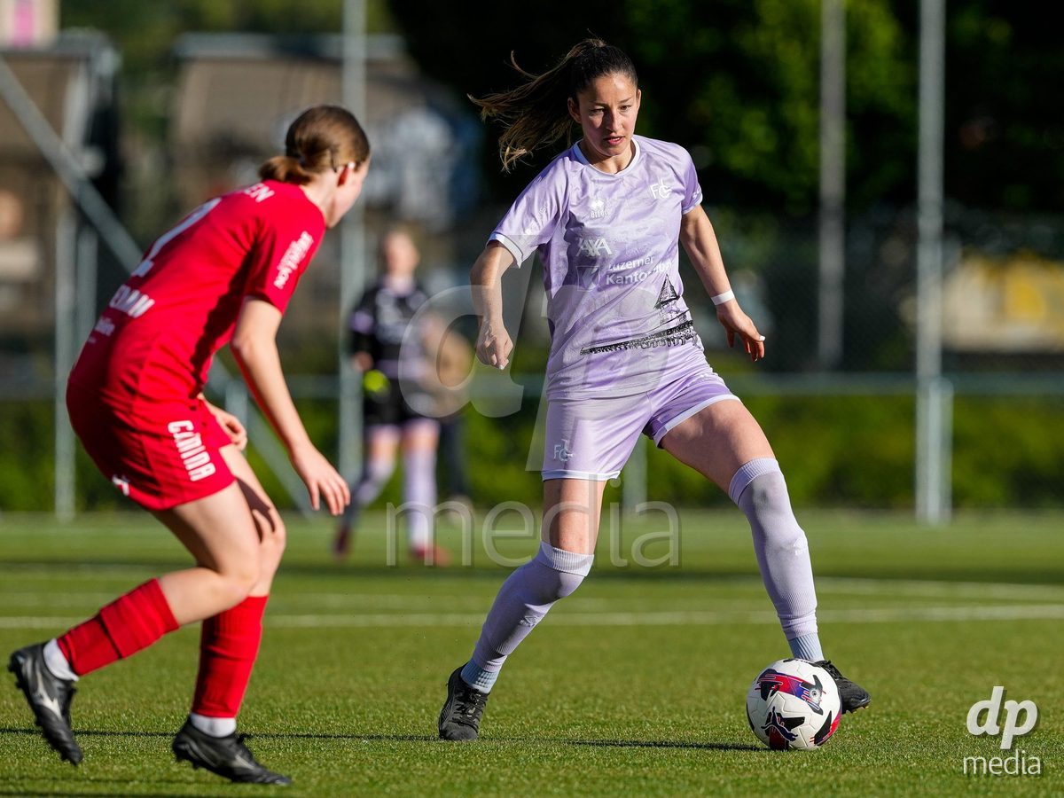 Schweiz: AXA Women's Super League 2025/26, FC Sion Feminin vs FC Luzern - Terrain Synthetique Ancien Stand, Sion: Lynn Häring - Lynn Haring (39 FCL)