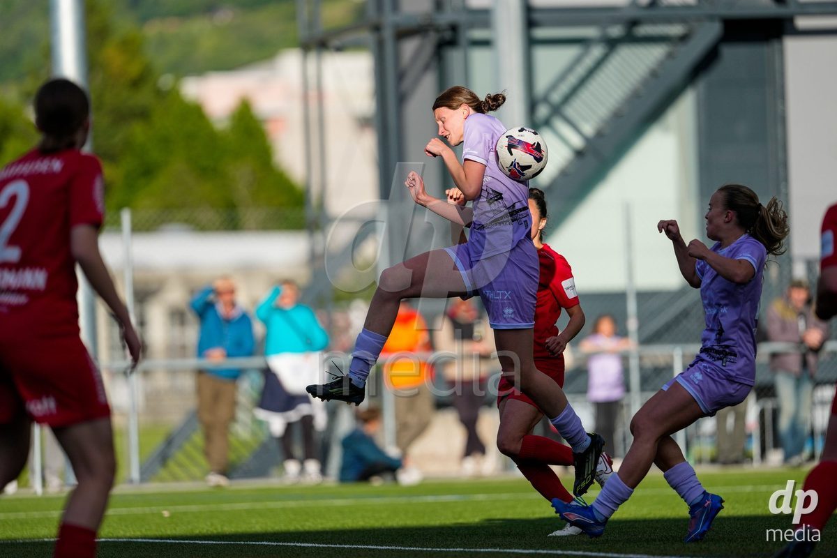 Schweiz: AXA Women's Super League 2025/26, FC Sion Feminin vs FC Luzern - Terrain Synthetique Ancien Stand, Sion: